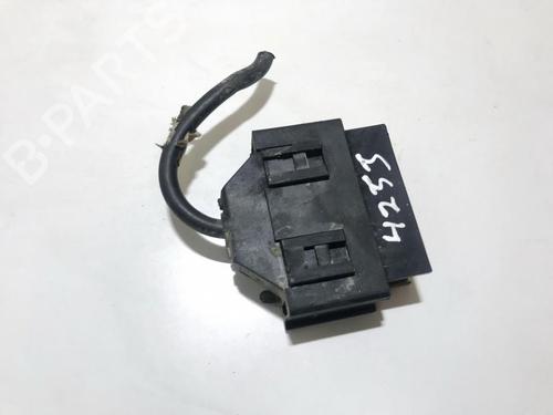 Used Fuse box Fuse box CITROËN XSARA PICASSO (N68) 2.0 HDi (90 hp) 33501082 33501082