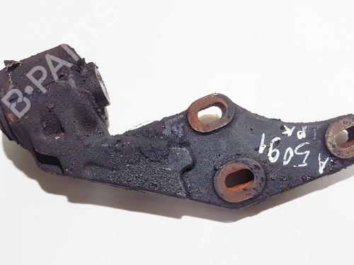 Used Engine mount Engine mount LAND ROVER DISCOVERY III (L319) 2.7 TD 4x4 (190 hp) 33100730 33100730
