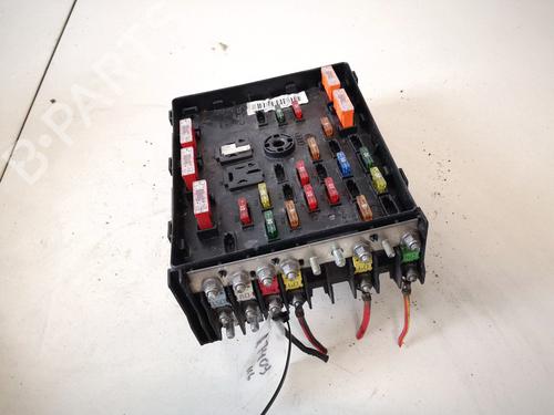Fuse box VW PASSAT B6 (3C2) 2.0 TDI | BP32904956E1 - Image 2