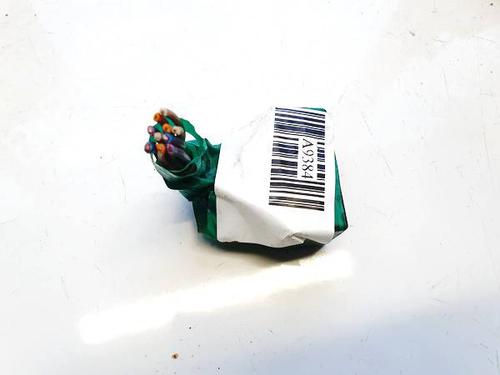 Used Fuse box Fuse box MERCEDES-BENZ C-CLASS (W202) C 180 (202.018) (122 hp) 32625946 32625946