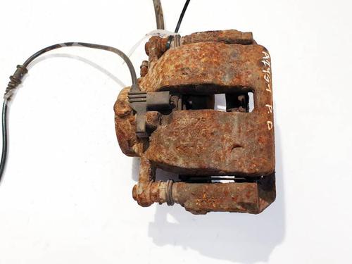 Used Right front brake caliper Right front brake caliper MERCEDES-BENZ B-CLASS Sports Tourer (W245) B 180 CDI (245.207) (109 hp) 35268986 35268986