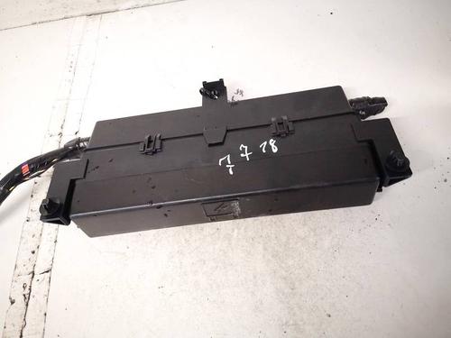 Used Fuse box CADILLAC CTS 3.2 (218 hp) 32922815