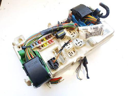 Used Fuse box FORD FOCUS C-MAX (DM2) 1.6 TDCi (109 hp) 32598524
