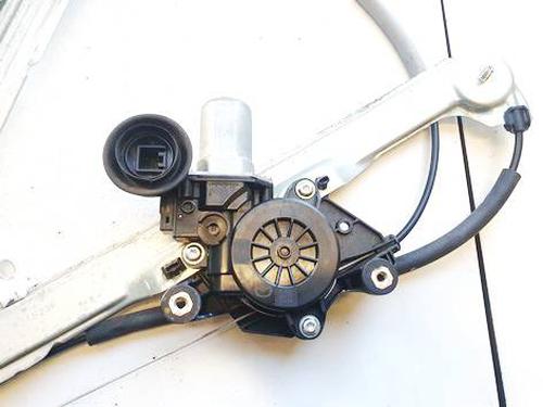 Used Right front window motor Right front window motor MAZDA 3 Saloon (BP_) 2.0 SKYACTIV-G M Hybrid (BP5S, BP6S) (150 hp) 40245946 40245946