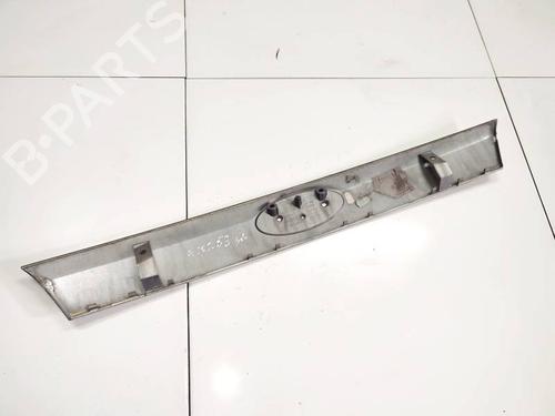 Used Tailgate trim Tailgate trim 35033307 35033307
