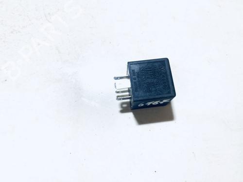 Electronic sensor AUDI A6 C4 Avant (4A5) 2.5 TDI | BP33082985M84 - Image 2