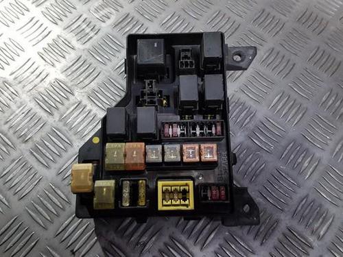 Used Fuse box Fuse box VOLVO S40 I (644) 1.8 (115 hp) 33492213 33492213
