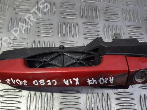 Used Front right exterior door handle Front right exterior door handle KIA CEE'D Hatchback (ED) 1.6 (122 hp) 35674982 35674982