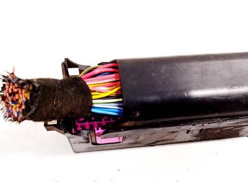 Fuse box SKODA FABIA II (542) 1.4 | BP40485790E1 - Image 3