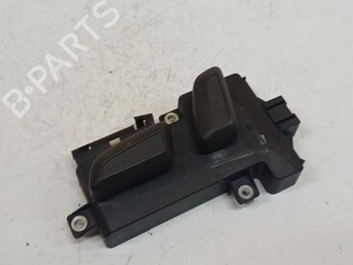Used Switch Switch SKODA SUPERB II (3T4) 2.0 TDI (170 hp) 40485763 40485763