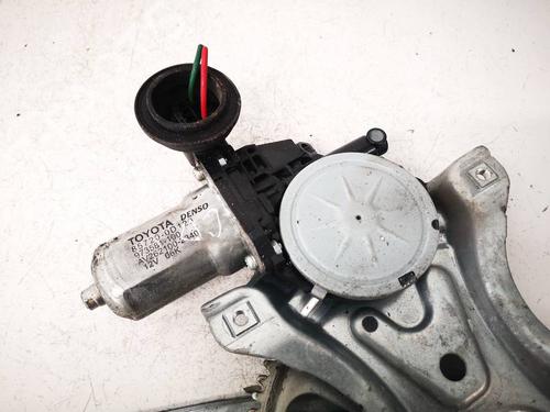 right-rear-window-motor-toyota-auris-_e15_-2006-2007-2008-2009-2010-2011-2012-2013-38040012 main image