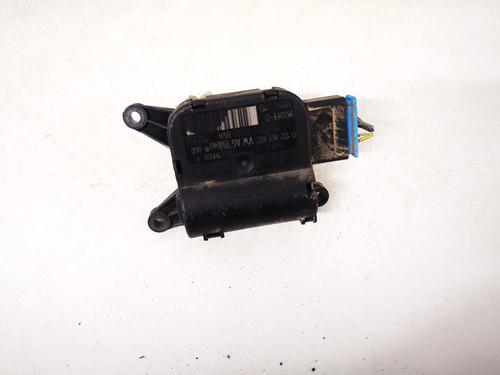Used Electronic module Electronic module VW TOURAN (1T1, 1T2) 1.9 TDI (100 hp) 33081040 33081040