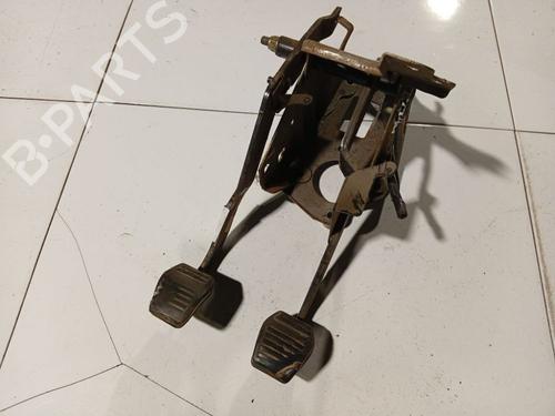 pedal-ford-transit-van-fa_-_-2006-2007-2008-2009-2010-2011-2012-2013-2014-34909337 main image