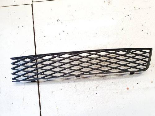 Used Grille Grille 38946002 38946002