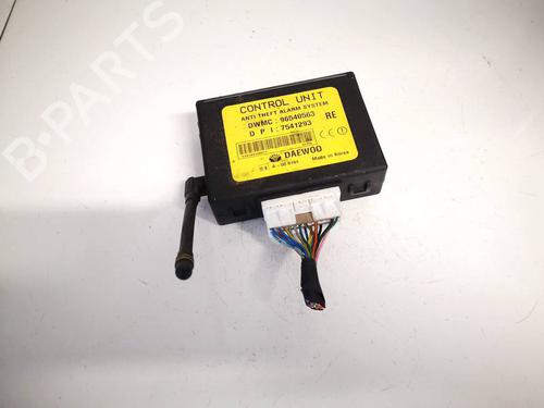 Used Electronic module CHEVROLET AVEO / KALOS Saloon (T200) 1.4 (94 hp) 32968027