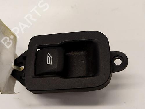 Kombi Kontakt / Stilkkontakt Kombi Kontakt / Stilkkontakt 38319269 38319269