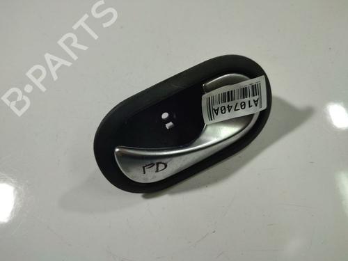 Used Front right interior door handle Front right interior door handle 34812752 34812752