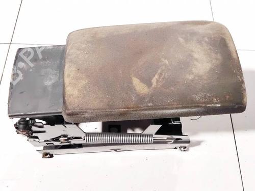 Used Armrest / Center console Armrest / Center console VW PASSAT B5.5 (3B3) 1.9 TDI (101 hp) 35078428 35078428