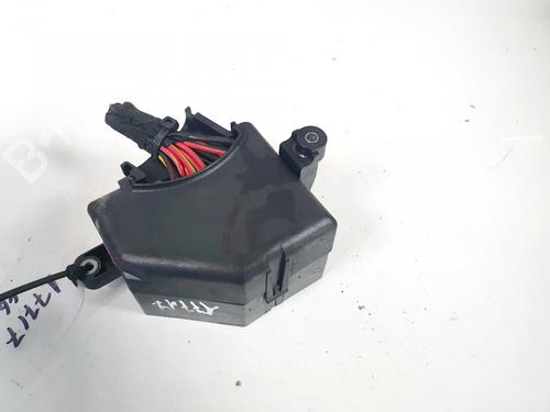 Fuse box VW PASSAT B6 (3C2) 2.0 TDI | BP32896307E1 - Image 3