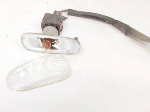 Used Right side indicator Right side indicator 37652996 37652996