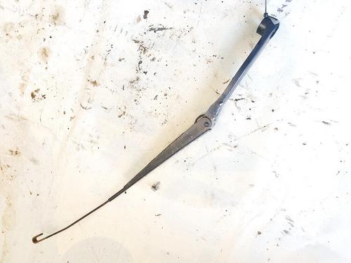 Used Front windshield wiper arm Front windshield wiper arm 32908631 32908631