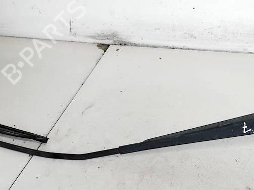 front-windshield-wiper-arm-renault-twingo-ii-cn0_-2007-32945926 main image