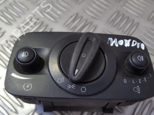 Used Switch Switch FORD MONDEO IV (BA7) 1.8 TDCi (100 hp) 35680023 35680023