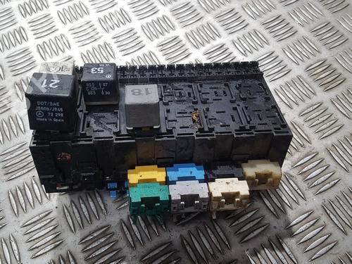 Used Fuse box Fuse box VW GOLF III (1H1) 1.9 TDI (90 hp) 33497097 33497097