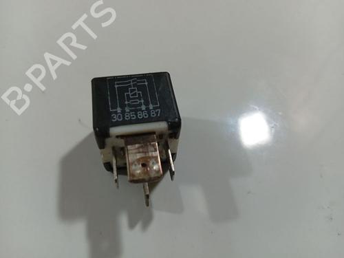 other-audi-80-b4-saloon-8c2-1991-1992-1993-1994-1995-32560178 main image