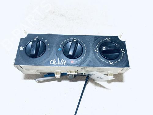 Used Climate control Climate control 35874568 35874568