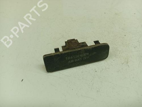 Used Switch Switch VW GOLF PLUS V (5M1, 521) 1.9 TDI (105 hp) 40000454 40000454