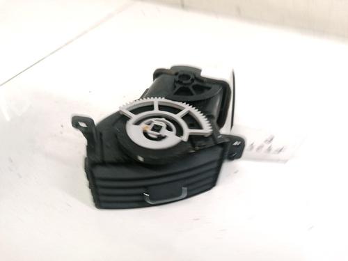 Luftventil Luftventil TOYOTA COROLLA Verso (ZER_, ZZE12_, R1_) 2.2 D-4D (AUR10_, AUR10R) (136 hp) 32893600 32893600