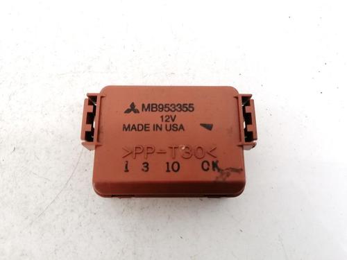 Used Electronic module Electronic module MITSUBISHI CARISMA (DA_) 1.9 DI-D (DA5A) (115 hp) 32915888 32915888