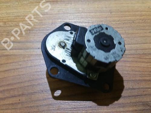 Used Electronic module Electronic module CITROËN C5 I (DC_) 1.8 16V (DC6FZB, DC6FZE) (115 hp) 33526771 33526771