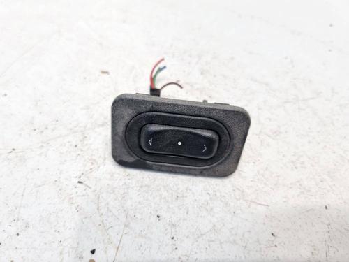 Commutateur OPEL MERIVA A MPV (X03) 1.7 CDTI (E75) (100 hp) 32574868