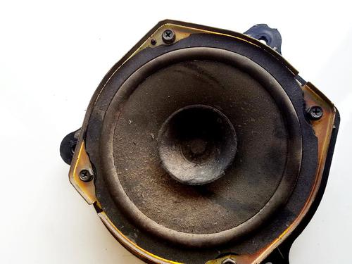 Used Speaker Speaker NISSAN PRIMERA (P11) 2.0 TD (90 hp) 33519772 33519772