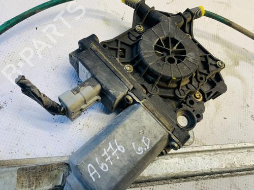 Used Right rear window motor Right rear window motor 35523759 35523759
