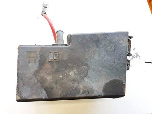 Used Fuse box Fuse box VOLVO V50 (545) 2.0 D (136 hp) 32949621 32949621