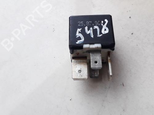 Electronic sensor AUDI A6 C4 Avant (4A5) 2.5 TDI | BP33526585M84 - Image 2