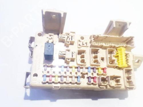 Used Fuse box Fuse box TOYOTA AVENSIS (_T25_) 2.2 D-4D (ADT251_, ADT251R) (150 hp) 33511409 33511409