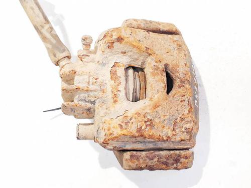 Used Left front brake caliper Left front brake caliper 35225917 35225917