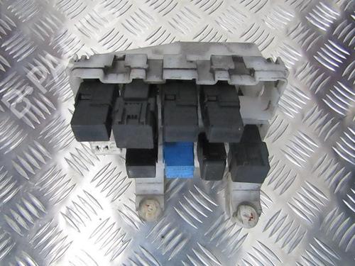 Used Fuse box Fuse box NISSAN ALMERA II Hatchback (N16) 2.2 Di (110 hp) 33490911 33490911