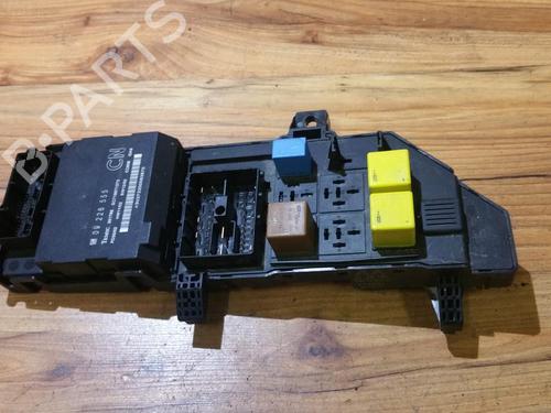 Used Fuse box Fuse box OPEL VECTRA C (Z02) 1.8 16V (122 hp) 33479384 33479384