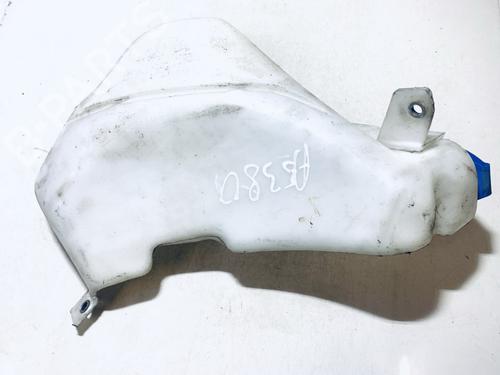 windscreen-washer-tank-vw-passat-b5-variant-3b5-1997-1998-1999-2000-2001-35879612 main image