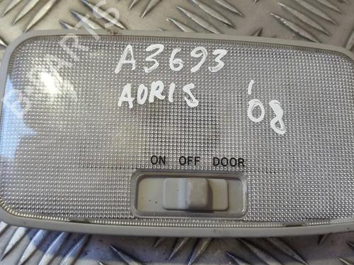 Luz interior Luz interior TOYOTA AURIS (_E15_) 1.6 (ZRE151_, ZRE151R) (124 hp) 35679590 35679590