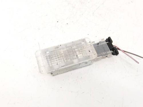 Used Interior roof light Interior roof light VW GOLF VI (5K1) 1.6 TDI (105 hp) 35262399 35262399