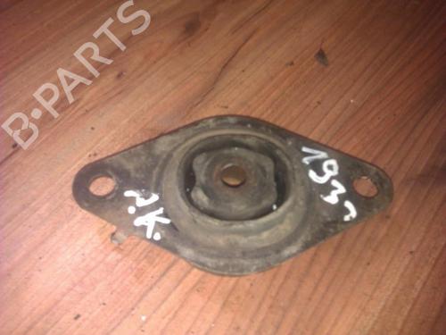 Used Engine mount Engine mount RENAULT LAGUNA I (B56_, 556_) 1.6 16V (B568, B561) (107 hp) 33517113 33517113