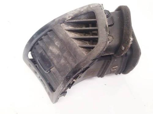 Used Air vent KIA SORENTO II (XM) 2.2 CRDi (197 hp) 32597369