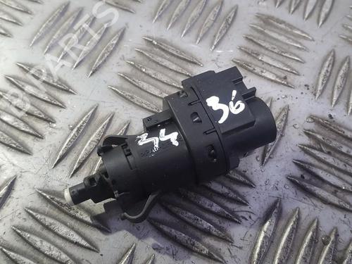 Used Electronic module Electronic module VOLVO V50 (545) 2.4 (170 hp) 35682926 35682926