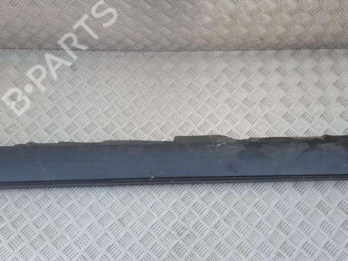 Venstre sidekjole Venstre sidekjole TOYOTA AVENSIS (_T25_) 2.0 D-4D (ADT250_, ADT250R) (126 hp) 35694022 35694022